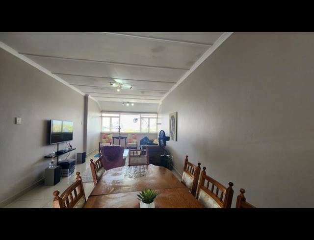 1 BEDROOM APARTMENT FOR SALE IN WINDERMERE